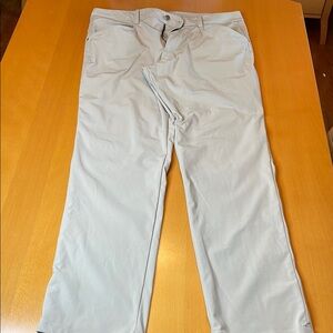Men's light tan pants.
